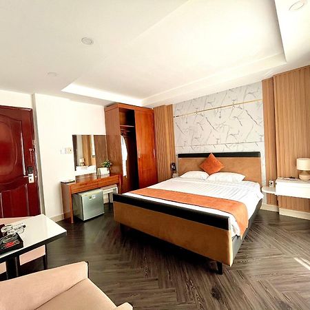Paragon Hotel Pmh Хошимин Екстериор снимка